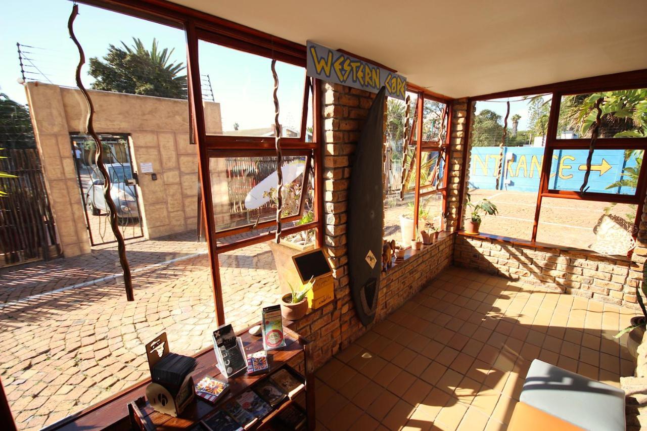 Saltycrax Backpackers And Surf Hostel By Curiocity *